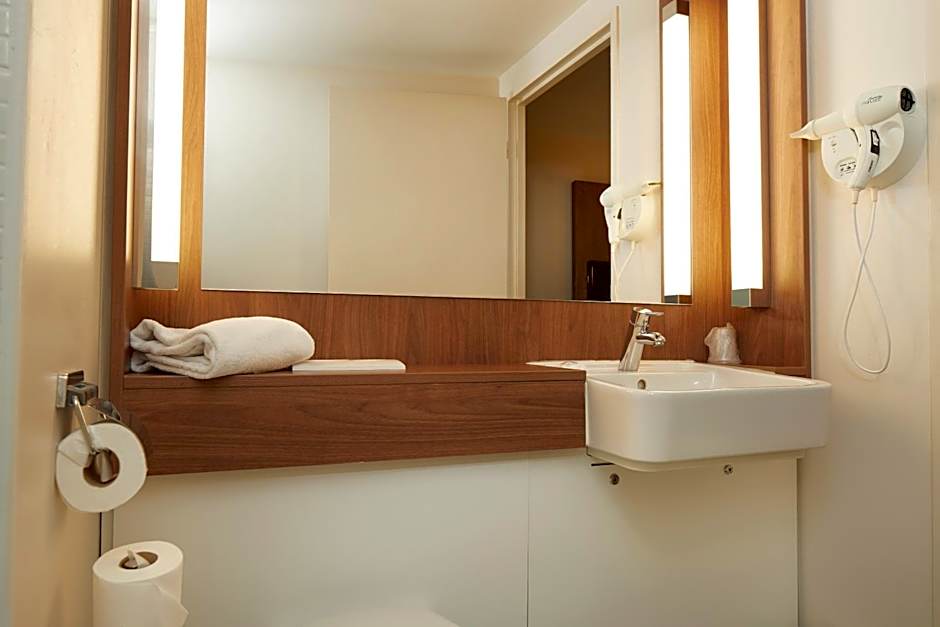 Campanile Nantes Centre - Saint Jacques