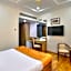Wingston A Treehouse Hotel - Mathura