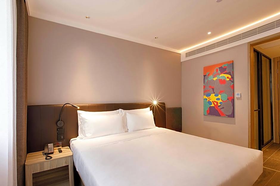 Hanting Hotel Shenyang Zhongjie Shifu Square