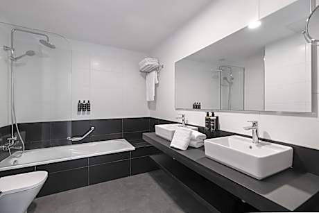 Single Junior Suite with balcony