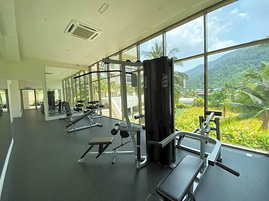 By The Sea Ground Floor with Pool Facing 3A