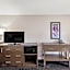 La Quinta Inn & Suites by Wyndham Pomona