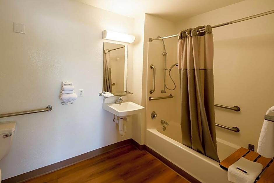 Motel 6-Lakeland, FL