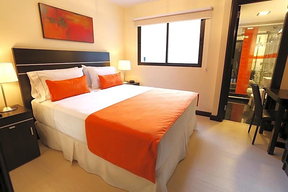 Puerto Mercado Hotel