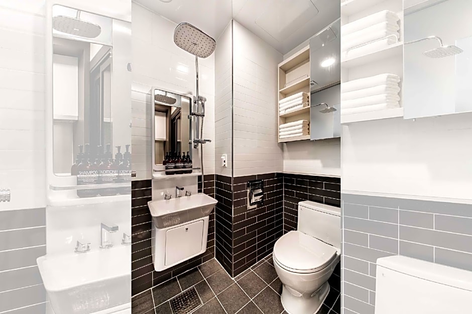 Paju Khills the terrace