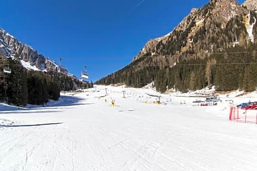 Hotel Excelsior Cimone