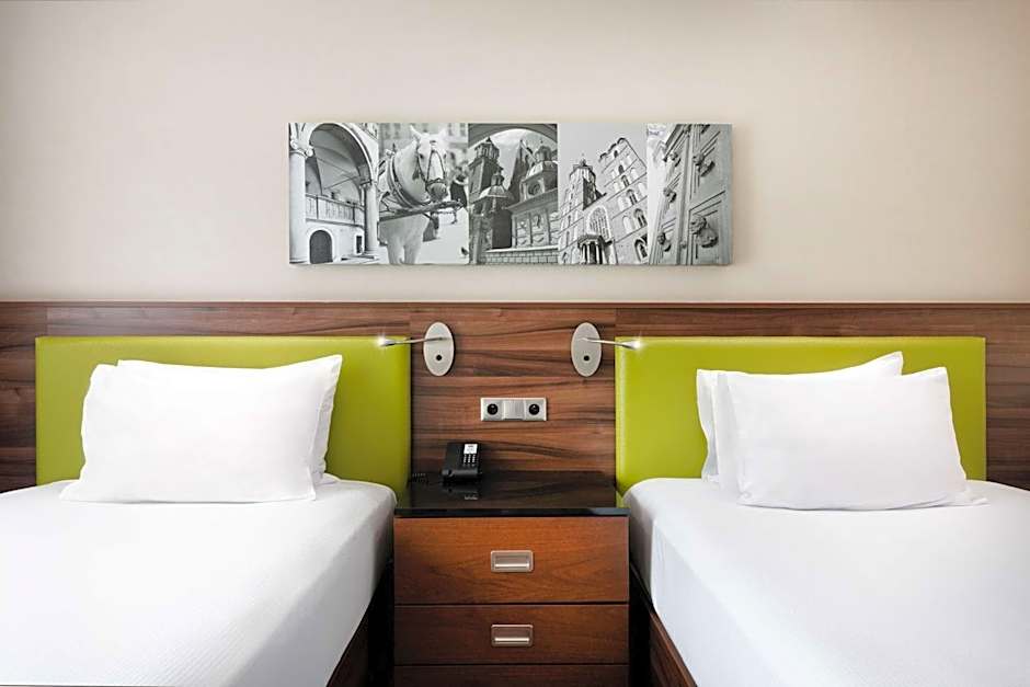 Hampton By Hilton Krakow