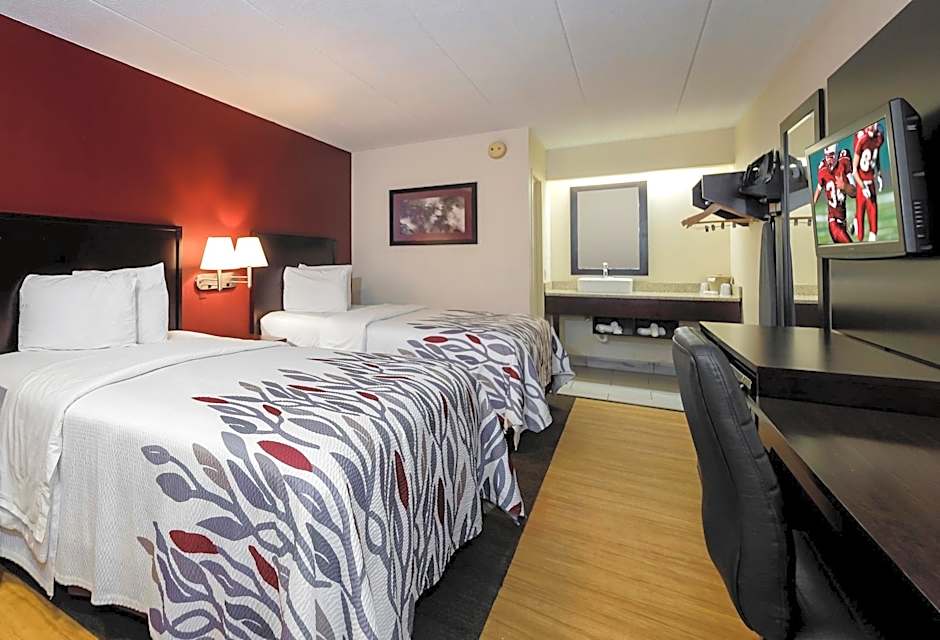 Red Roof Inn Detroit - Troy