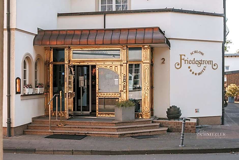 Hotel "Schloss Friedestrom"