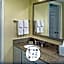 Sonesta Simply Suites Memphis East Poplar Pike