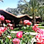 Canada Hotel & Bungalows