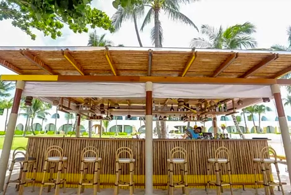 SALA Samui Chaweng Beach