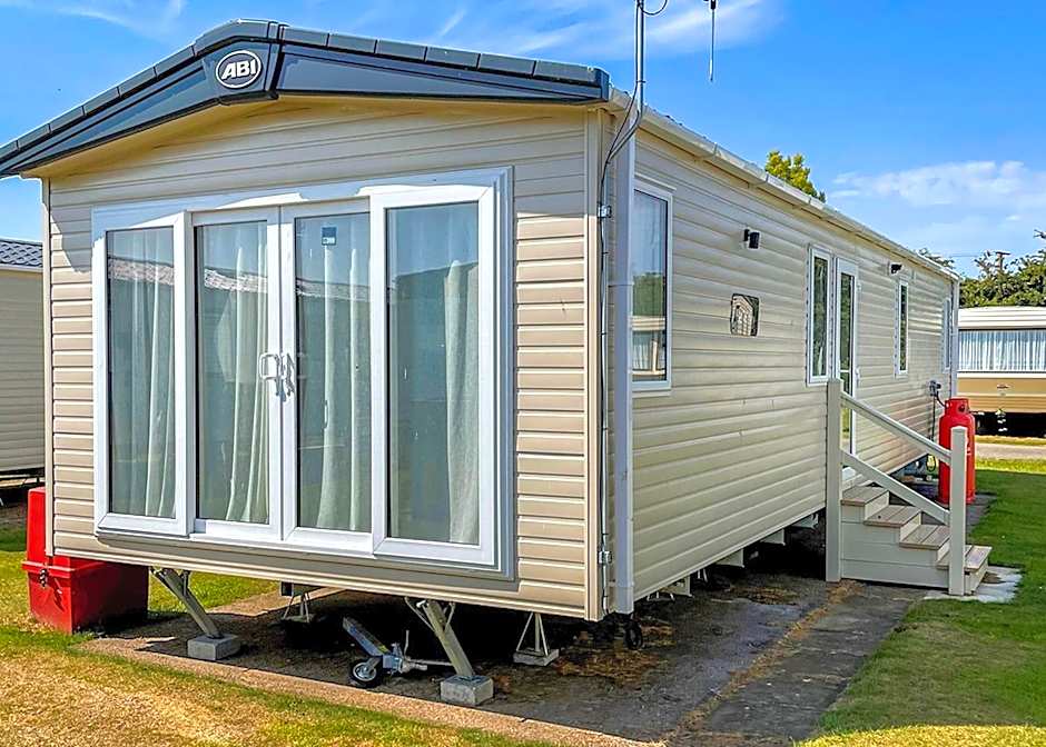 Willows Holiday Park