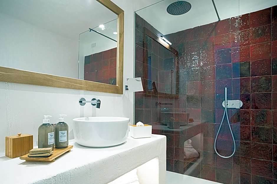 Sant Efis Hotel