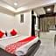 Super OYO Flagship 22477 Hotel Blue Moon