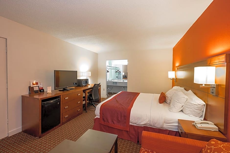 Ramada by Wyndham Walterboro