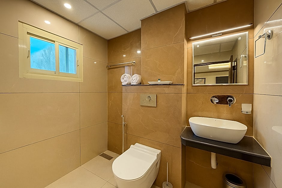 Crown Plaza Residency Srinagar