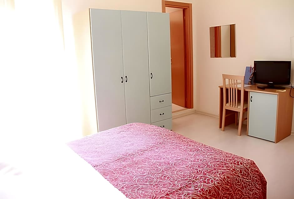 c-hotels International