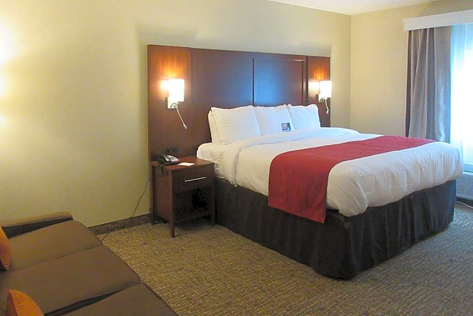 Comfort Inn & Suites
