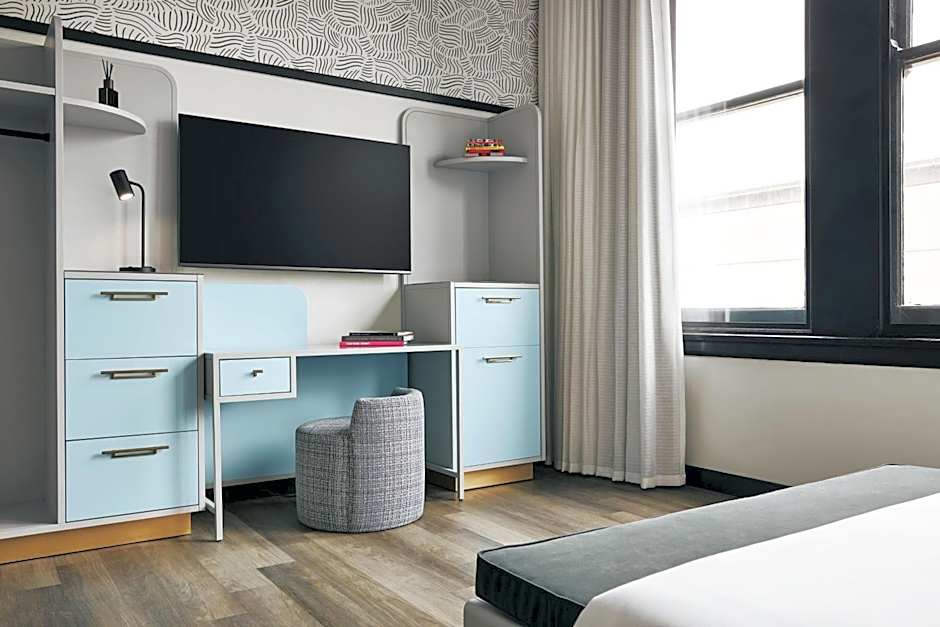 Kinley Cincinnati Downtown a Tribute Portfolio Hotel