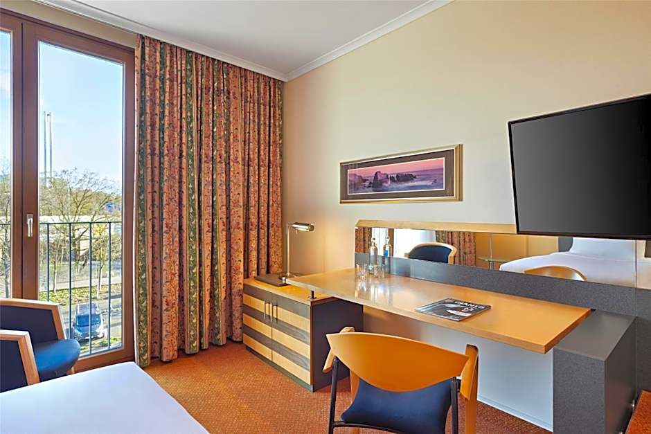 Lindner Hotel Leverkusen BayArena, part of JdV by Hyatt