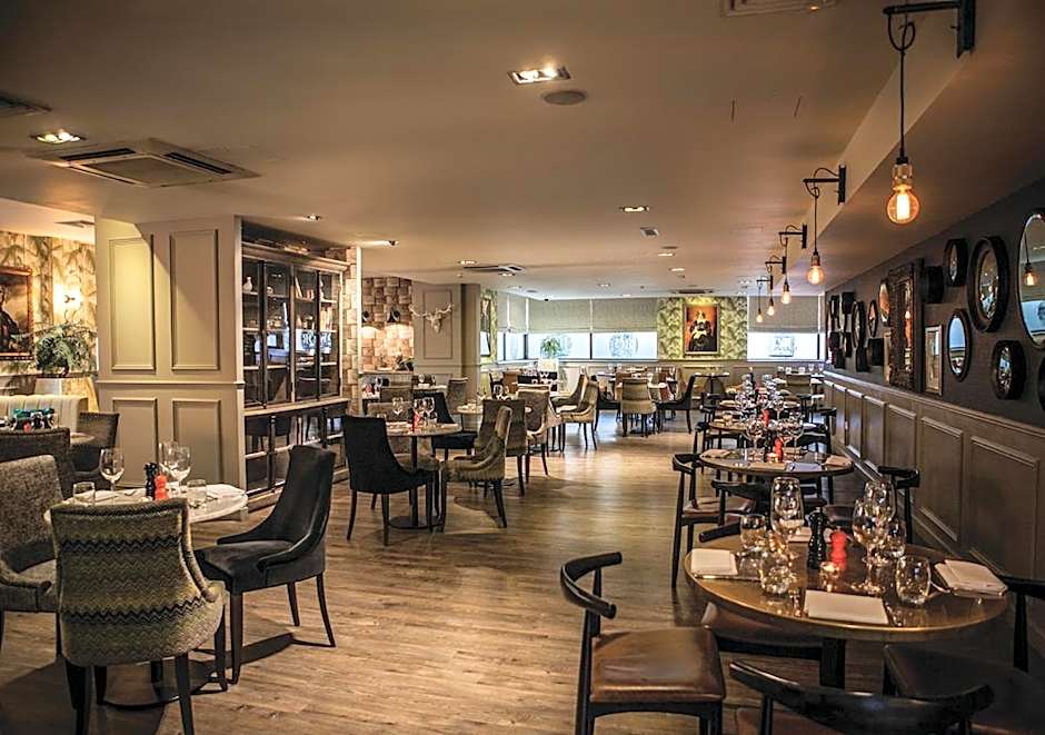 Ramada Hotel & Suites by Wyndham Coventry