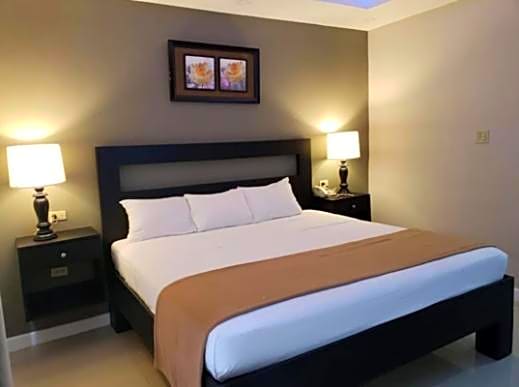 Christar Villas Hotel