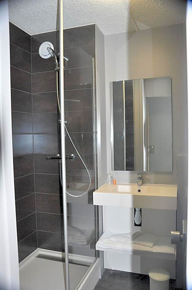 The Originals City, Hotel Les Caps, Saint-Brieuc Est (Inter-Hotel)