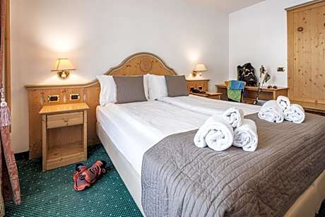 Standard Double or Twin Room with Balcony