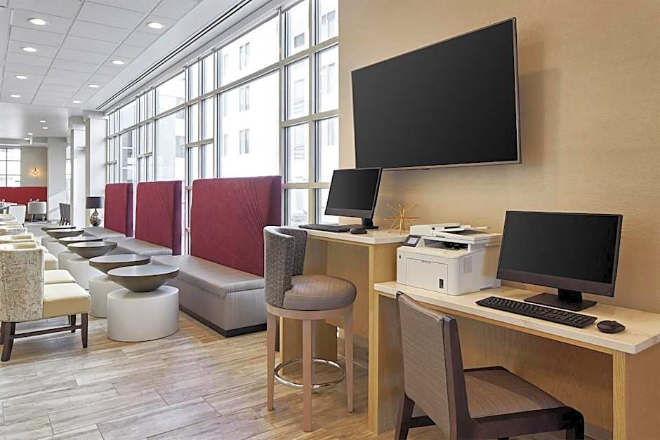 Sheraton Richmond Airport Hotel