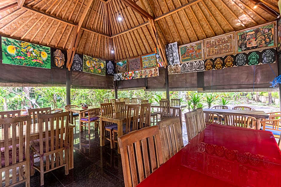 Radjes Bungalow Nusa Penida
