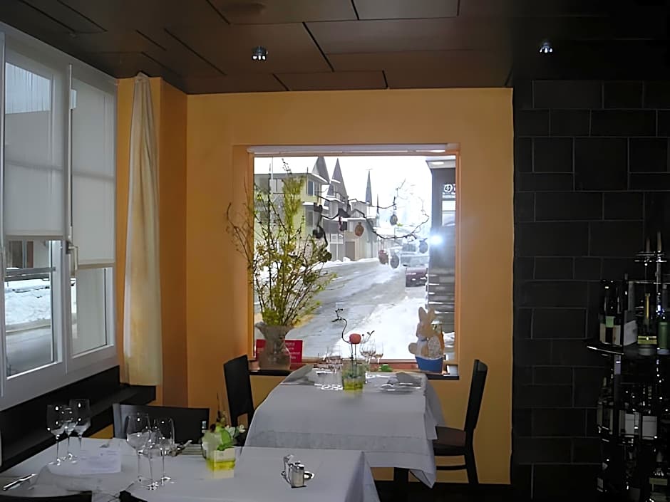 Hotel Garni Rosslipost