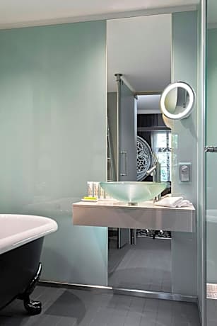 Executive Suite, 1 Bedroom, Non Smoking (1 King Bed)