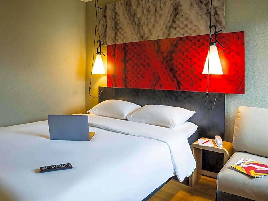 ibis Sion Hotel