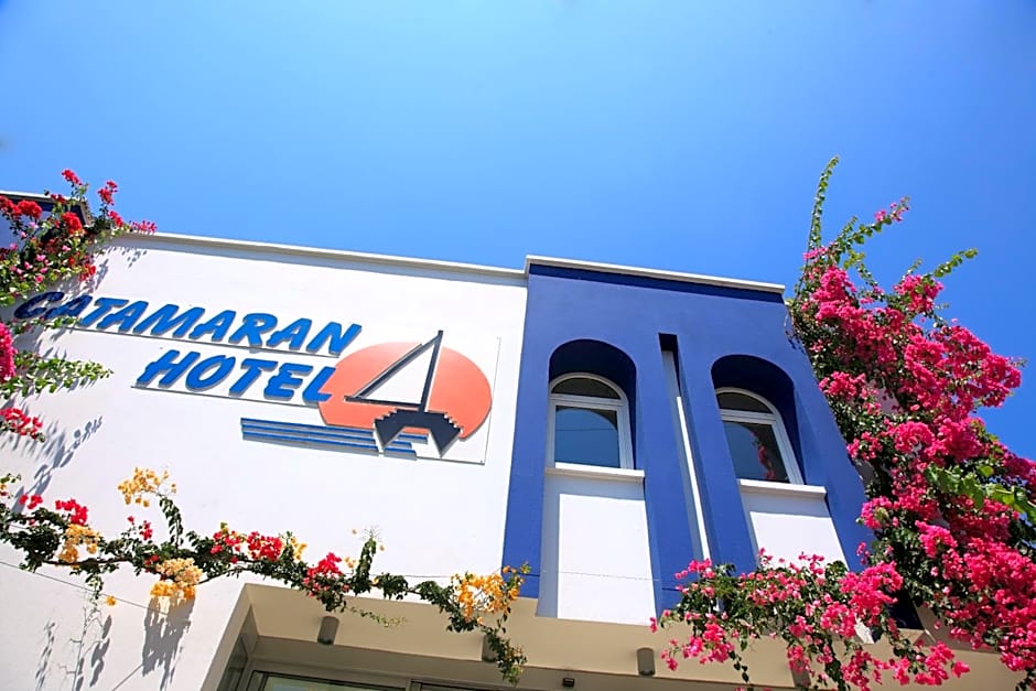 Catamaran Hotel