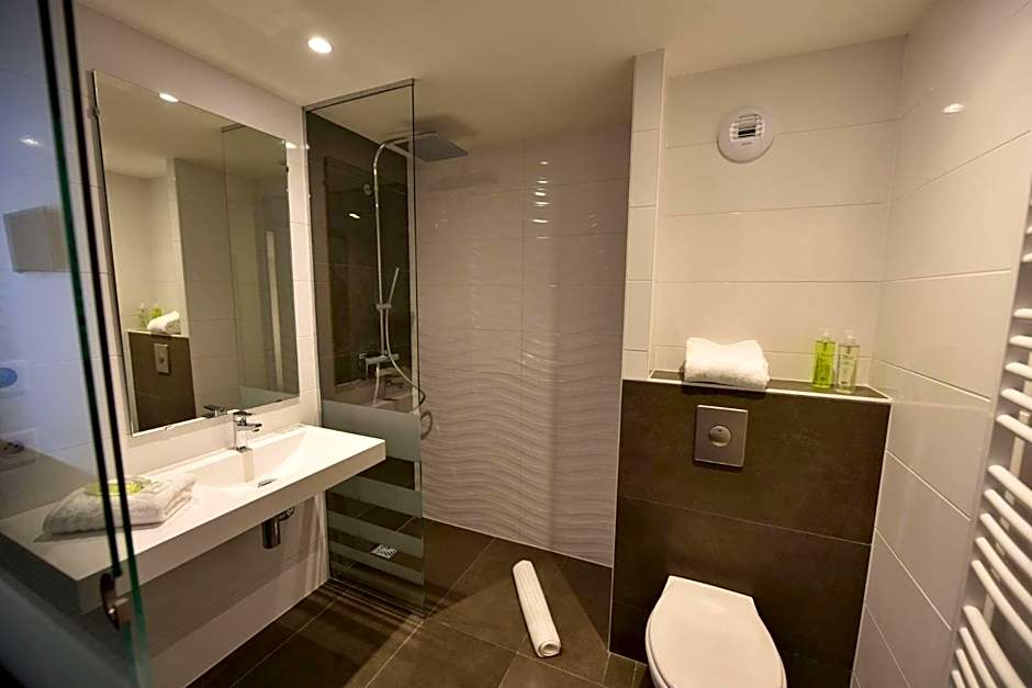 Le Lodge Brit Hotel Strasbourg Zenith