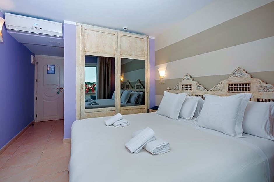 Sa Barrera - Adults Only