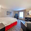 Hampton Inn By Hilton & Suites Dupont