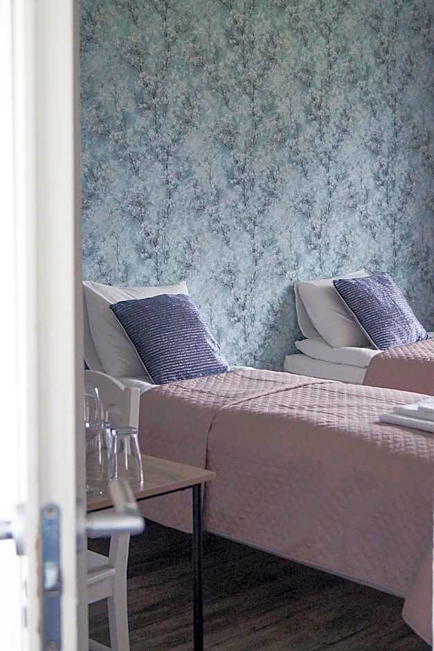 Kartanomajoitus Sofia & Angelique