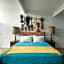Monkey Tree Hotel by AvantStay Stylish Hotel in Palm Springs w Pool
