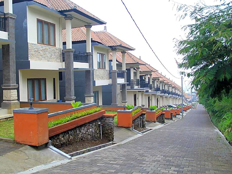 CLV Hotel and Villa