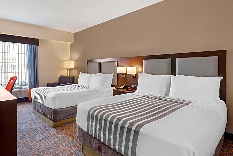 Best Western Plus Executive Inn