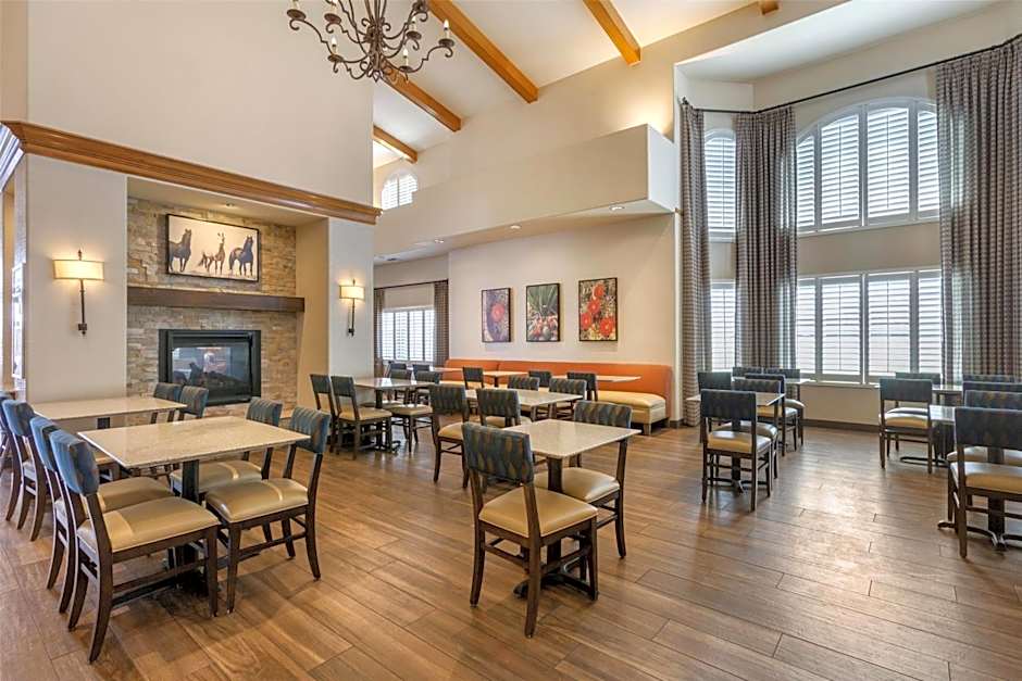 Best Western Plus A Wayfarer's Inn & Suites