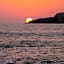 Costa de Oro Beach Hotel