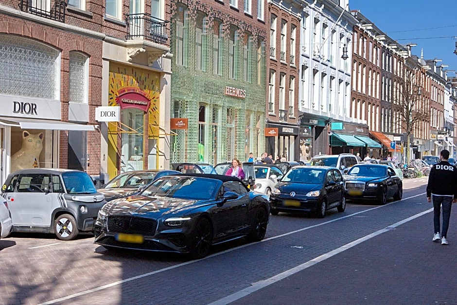 Aadam Hotel Wilhelmina