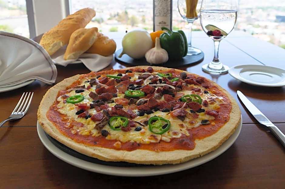 Holiday Inn Queretaro Zona Diamante By IHG