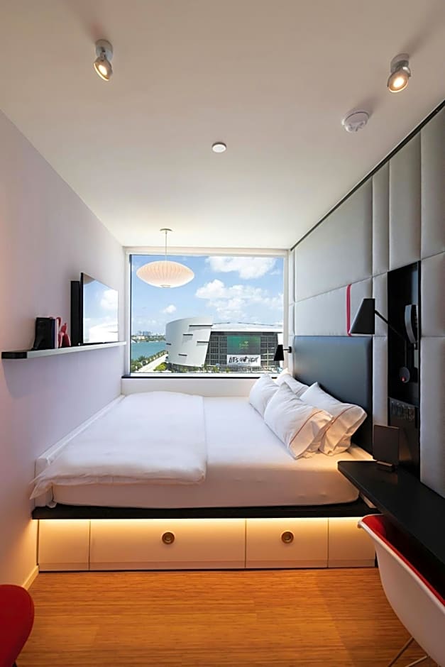 citizenM Miami Worldcenter