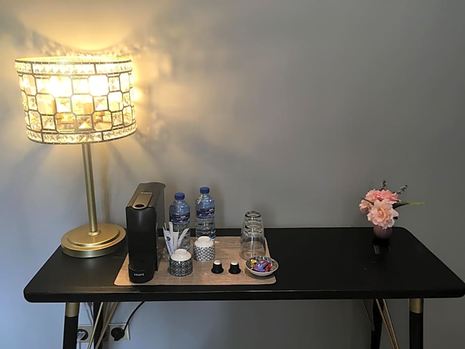 Le Château d'Hermonville B&B / Chambres d'hôtes