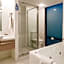 Oaks Adelaide Horizons Suites