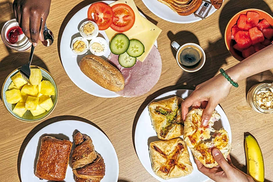 Tune Hotel - London, Liverpool Street